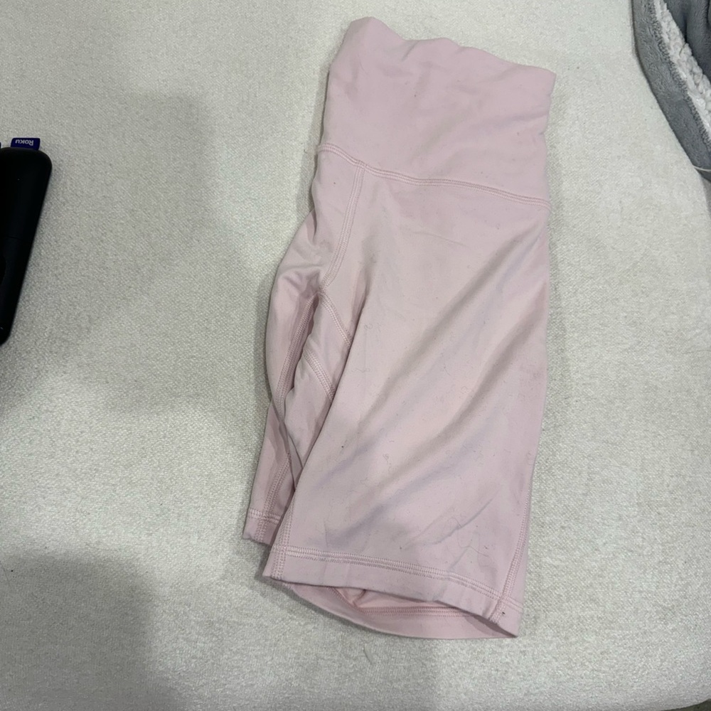 Lululemon Light Pink Align Shorts 8in - Picture 6 of 6